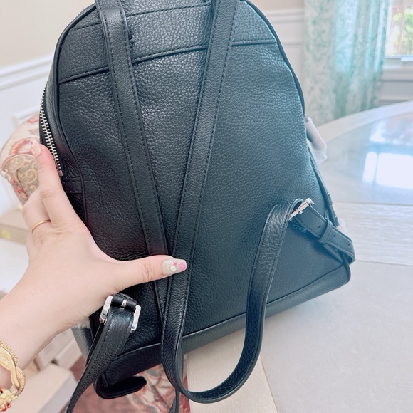 - MICHAEL KORS RHEA ZIP MEDIUM BACKPACK BLACK LEATHER NATURAL SHEARLING/NWT - Picture 11 of 15